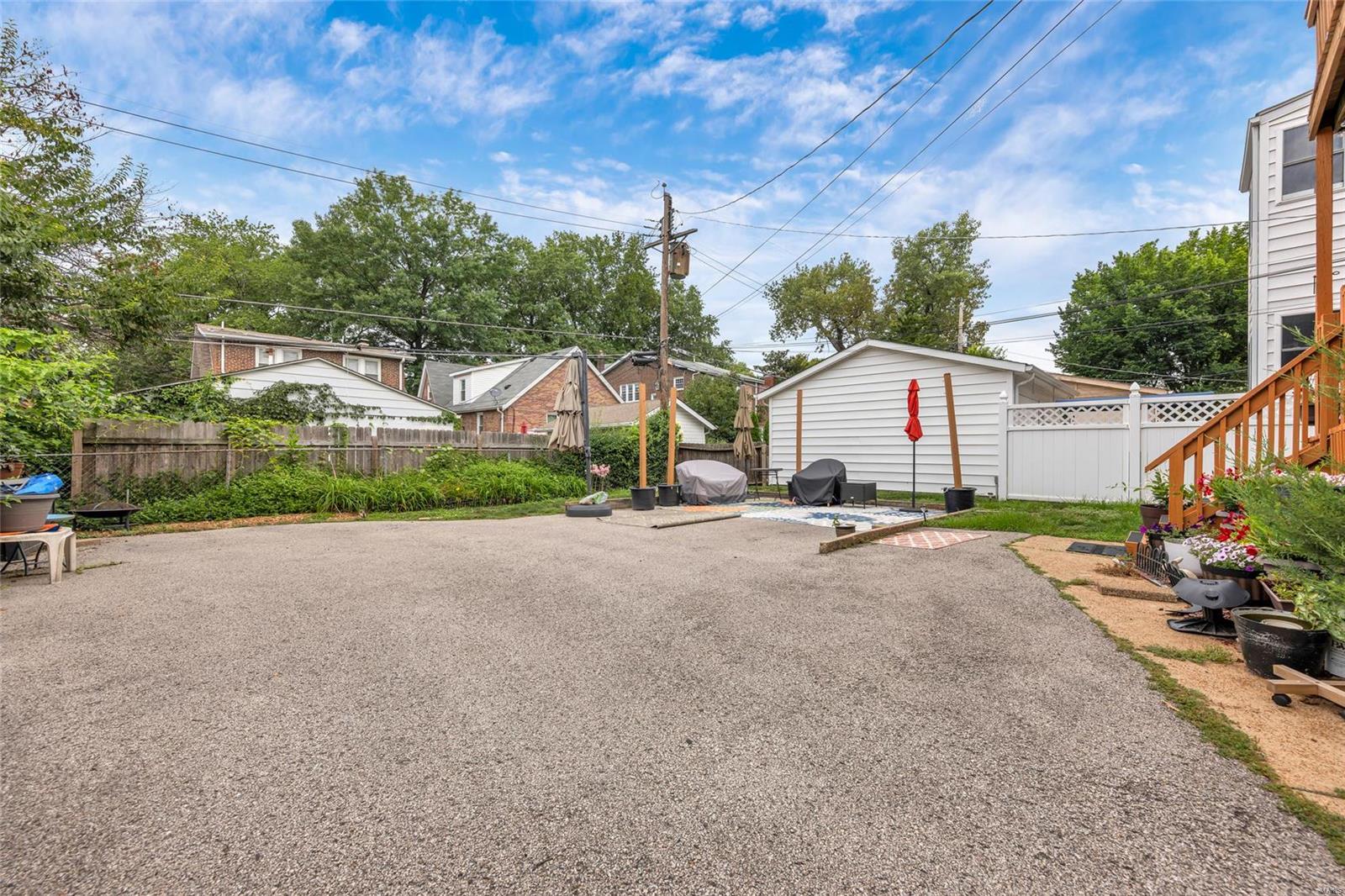 1111 Ralph Terrace St. Louis, MO 63117 - Photo 4 of 6 Gallery Image 4