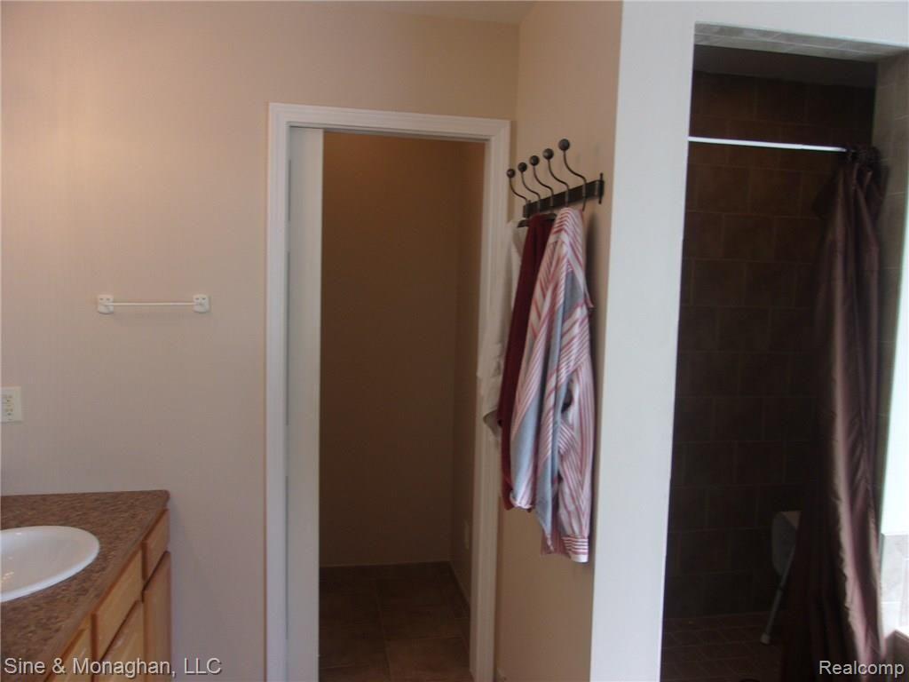 3907 Pointe Tremble Road Algonac, MI 48001 - Photo 40 of 48 101_9220.JPG