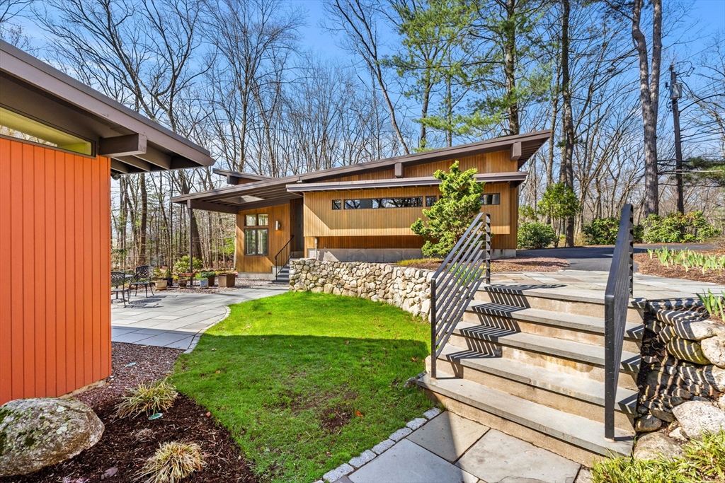 7 Gould Road Lexington, MA 02420 - Photo 5 of 35