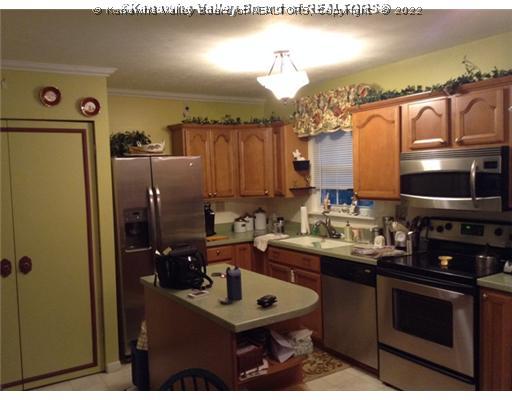 358 Skyline View Drive Ripley, WV 25271 - Photo 7 of 16 Kitchen.