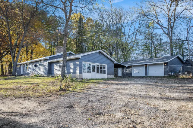 $315,000 | 13774 Shaftsburg Road, Perry, MI 48872