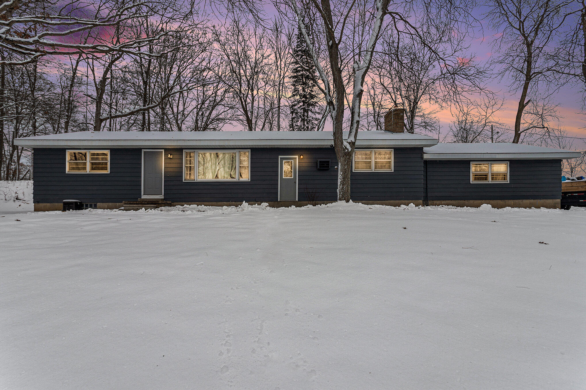 13774 Shaftsburg Road Perry, MI 48872 - Photo 2 of 48 001__mg_4075_twilight_246