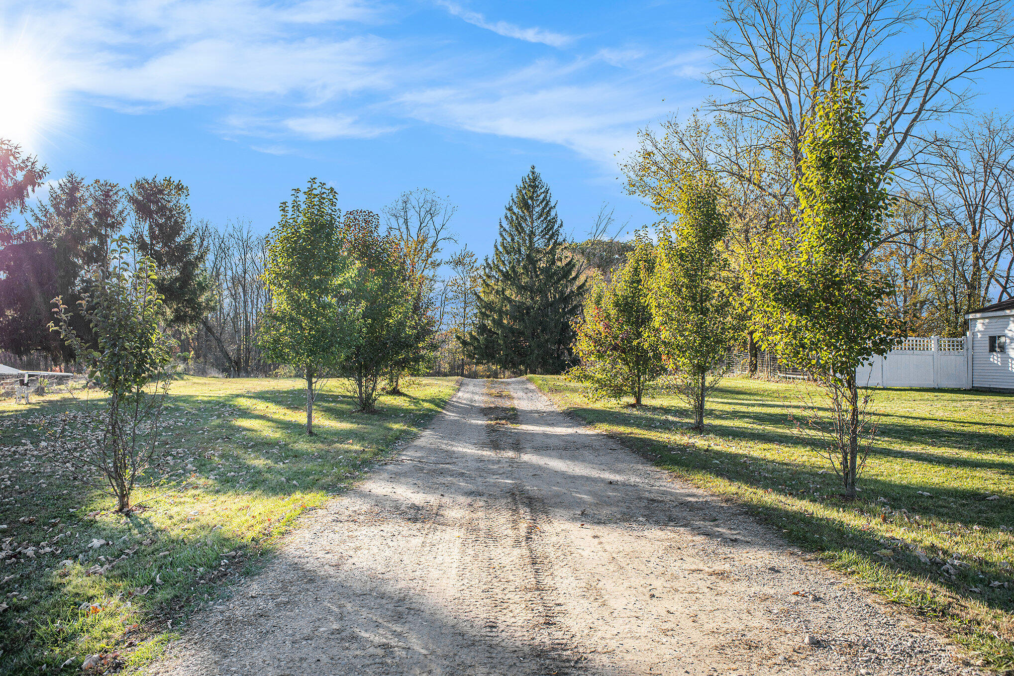 13774 Shaftsburg Road Perry, MI 48872 - Photo 40 of 48 010_img_4959_706