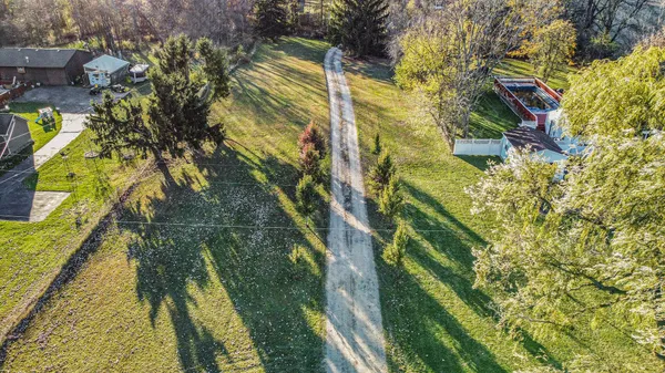 $290,000 | 13774 Shaftsburg Road, Perry, MI 48872