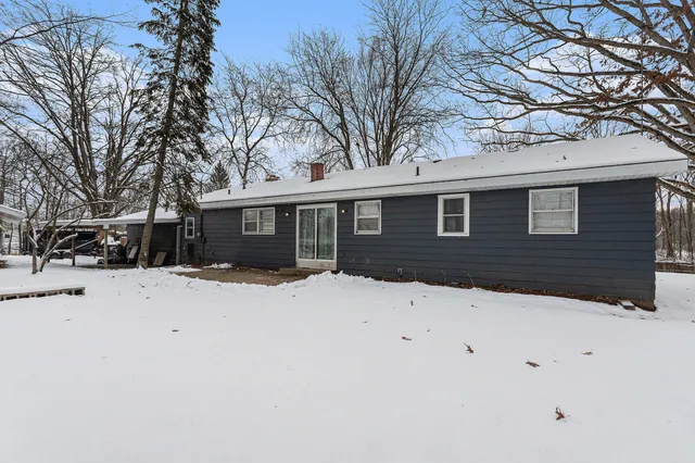 $315,000 | 13774 Shaftsburg Road, Perry, MI 48872