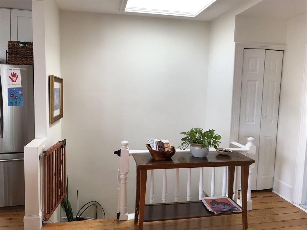26 Prospect Street, Unit 3 Boston, MA 02129 - Photo 4 of 19