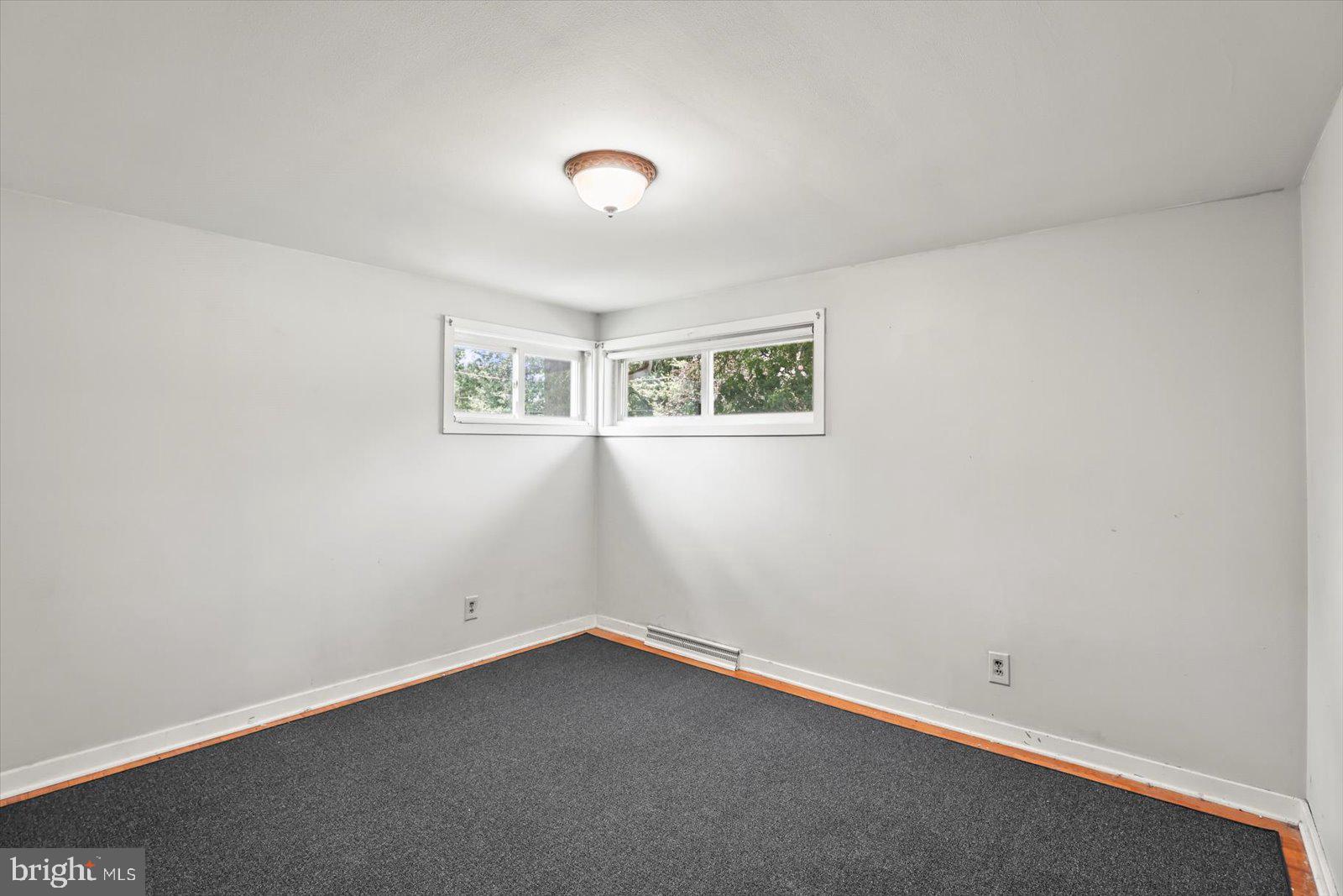 2453 Brookside Lane York, PA 17402 - Photo 24 of 40 an empty room with windows