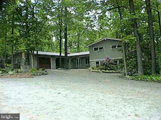 7666 Walters Hatchery Road Spring Grove, PA 17362 - Photo 1 of 1