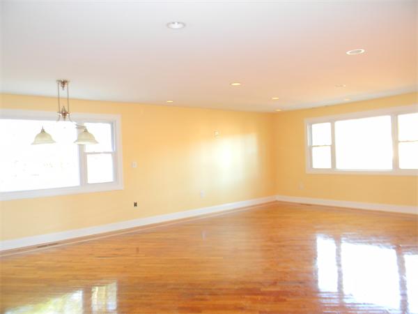 100 Spring Road Dracut, MA 01826 - Photo 5 of 26