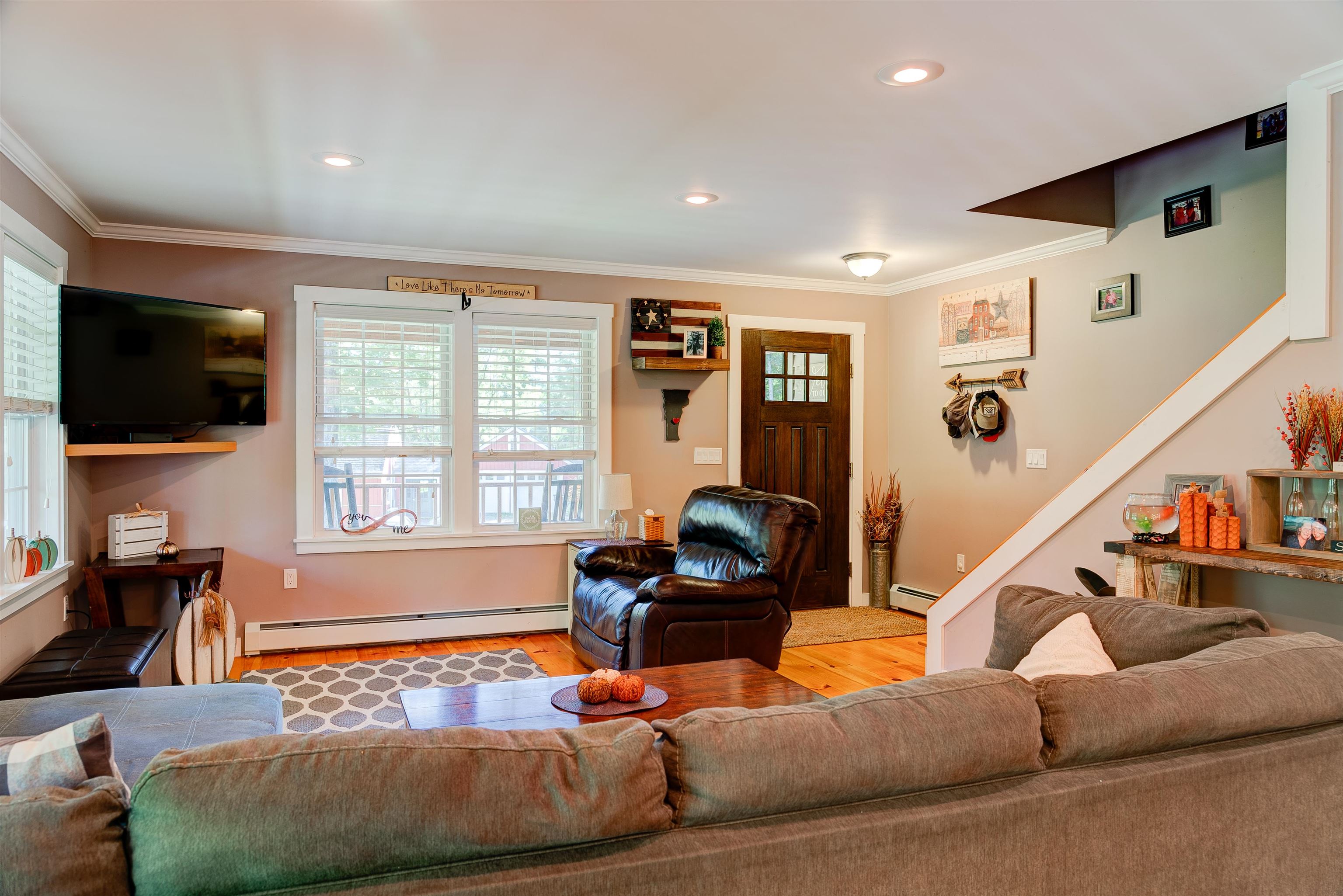 368 Juniper Hill Road Windsor, VT 05089 - Photo 13 of 29