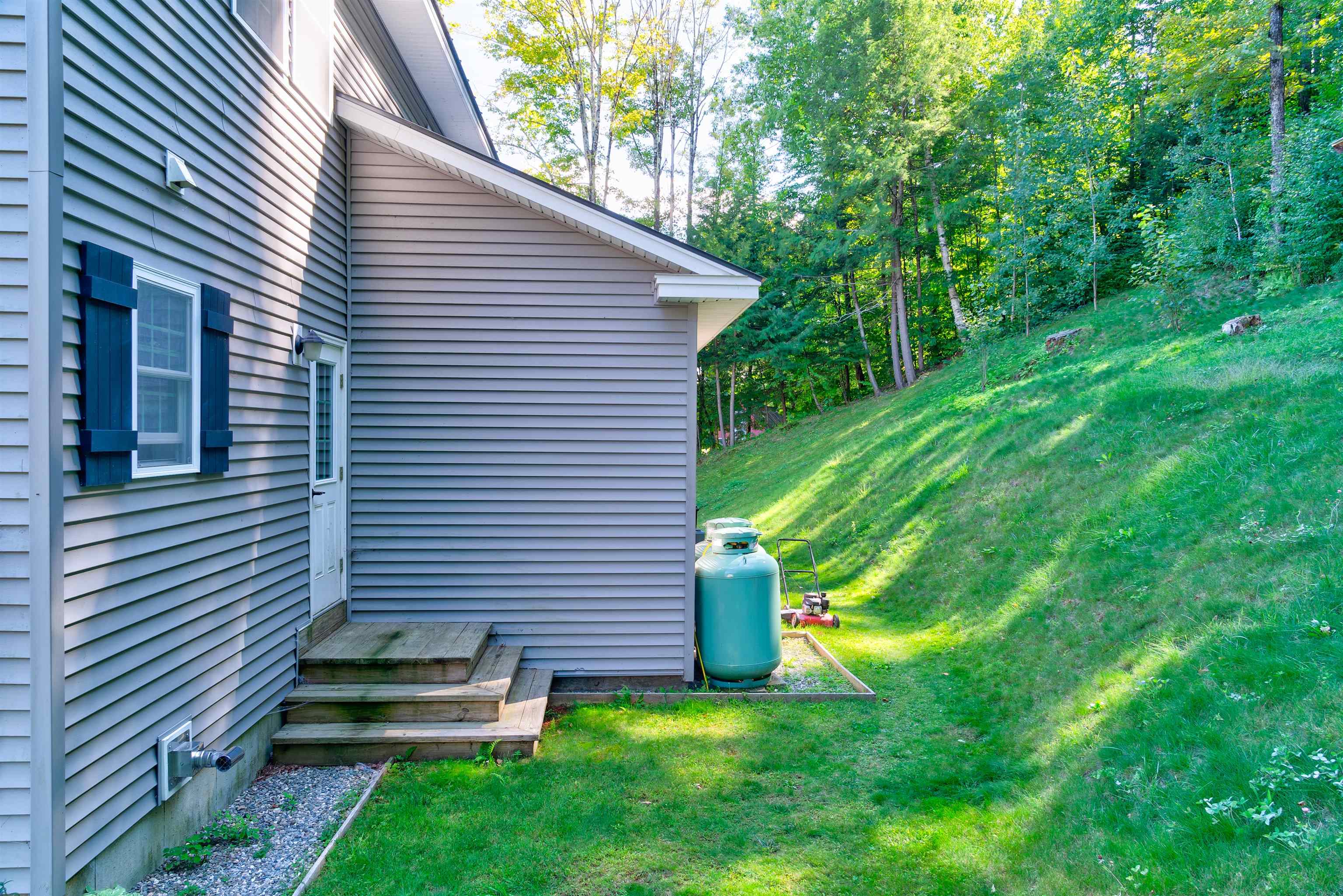 368 Juniper Hill Road Windsor, VT 05089 - Photo 9 of 29