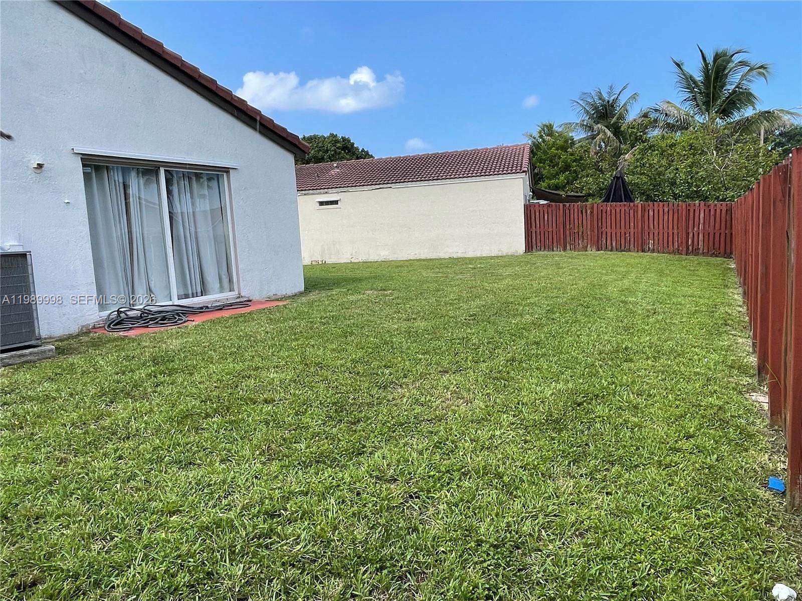 14252 Southwest 175th Terrace Miami, FL 33177 - Photo 5 of 51