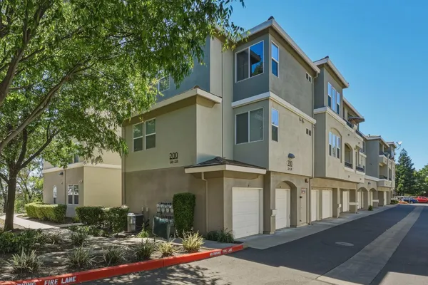 $395,000 | 2230 Valley View Parkway, Unit 235, El Dorado Hills, CA 95762