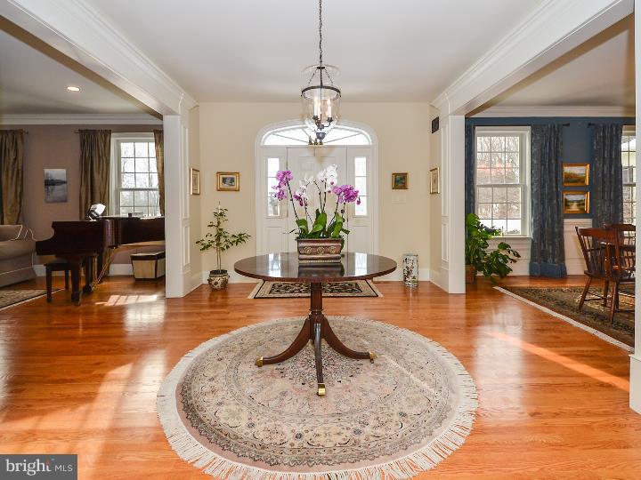 1200 Pebble Hill Road Doylestown, PA 18901 - Photo 3 of 25 Foyer