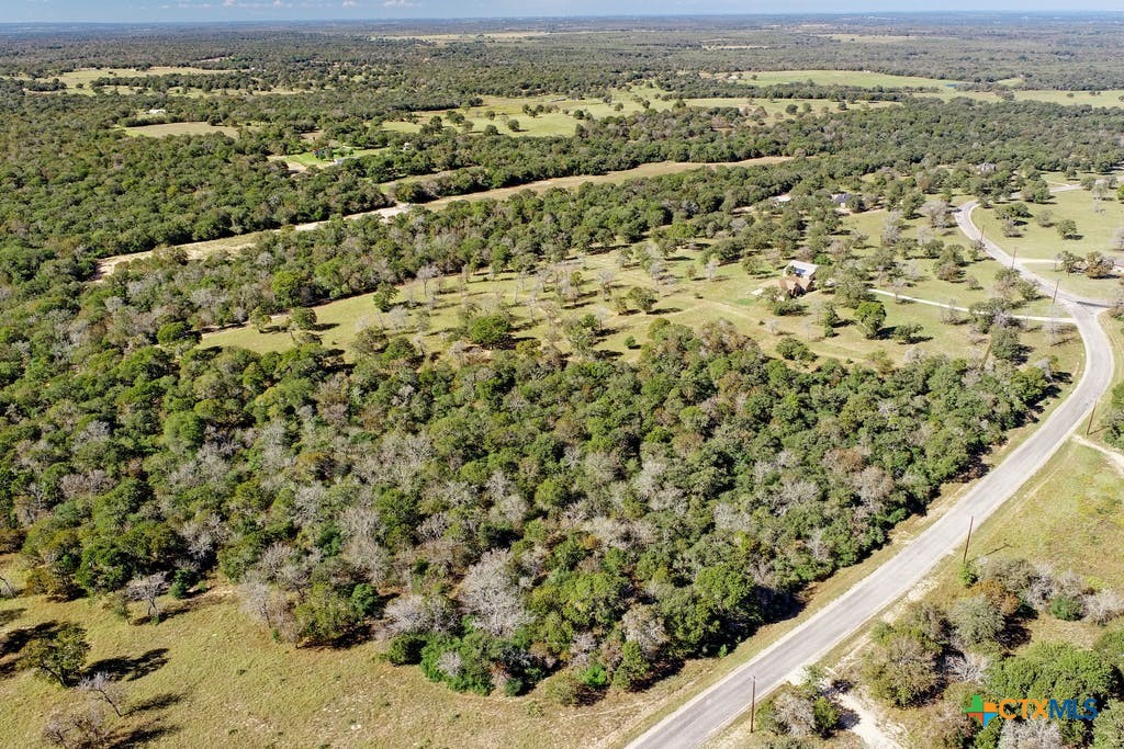 Tbd Flash Circle Luling, TX 78648 - Photo 4 of 8