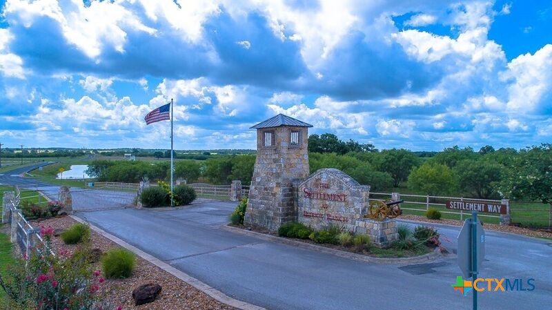 Tbd Flash Circle Luling, TX 78648 - Photo 7 of 8