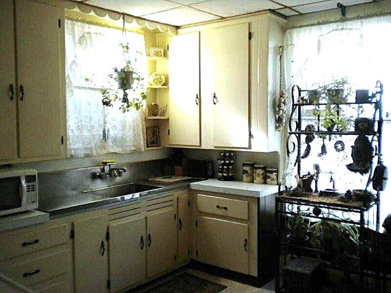 12 Nudd Street Waterville, ME 04901 - Photo 3 of 18 Kitchen Apt 1