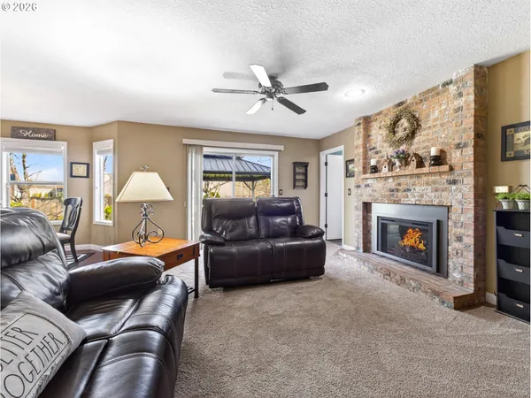 $695,000 | 20517 Southwest 98th Court, Tualatin, OR 97062