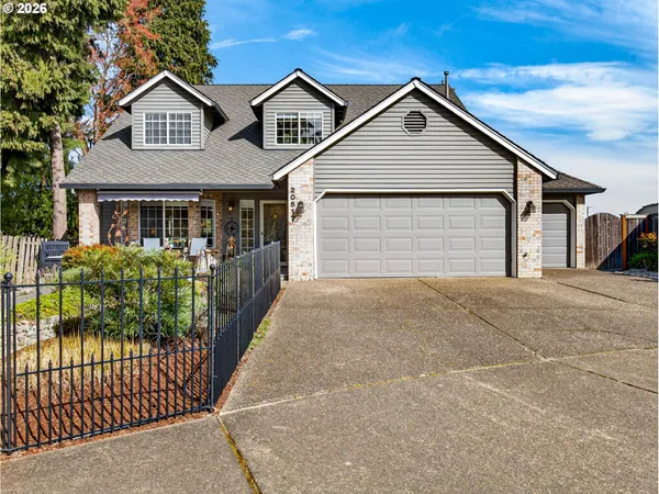 $695,000 | 20517 Southwest 98th Court, Tualatin, OR 97062