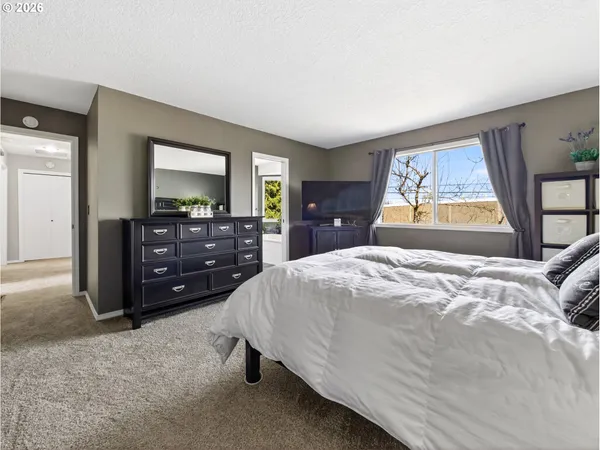 $695,000 | 20517 Southwest 98th Court, Tualatin, OR 97062