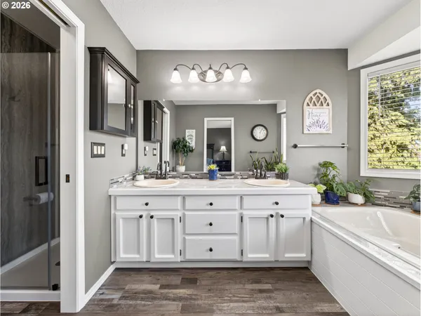 $695,000 | 20517 Southwest 98th Court, Tualatin, OR 97062