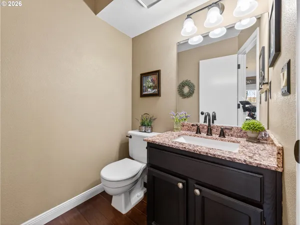 $695,000 | 20517 Southwest 98th Court, Tualatin, OR 97062