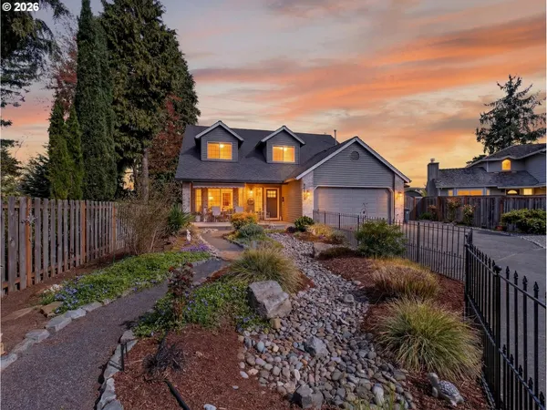 $695,000 | 20517 Southwest 98th Court, Tualatin, OR 97062