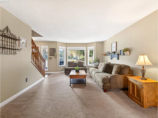 $695,000 | 20517 Southwest 98th Court, Tualatin, OR 97062