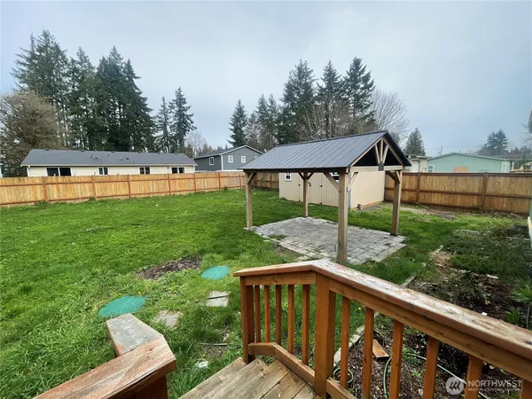 $1,995 | 310 East Wood Lane, Shelton, WA 98584
