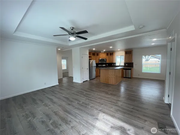 $1,995 | 310 East Wood Lane, Shelton, WA 98584