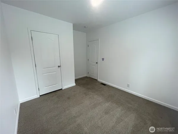 $1,995 | 310 East Wood Lane, Shelton, WA 98584