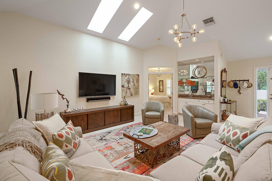 2901 Captains Way Jupiter, FL 33477 - Photo 7 of 34 384_252_3996341_1321973751_5