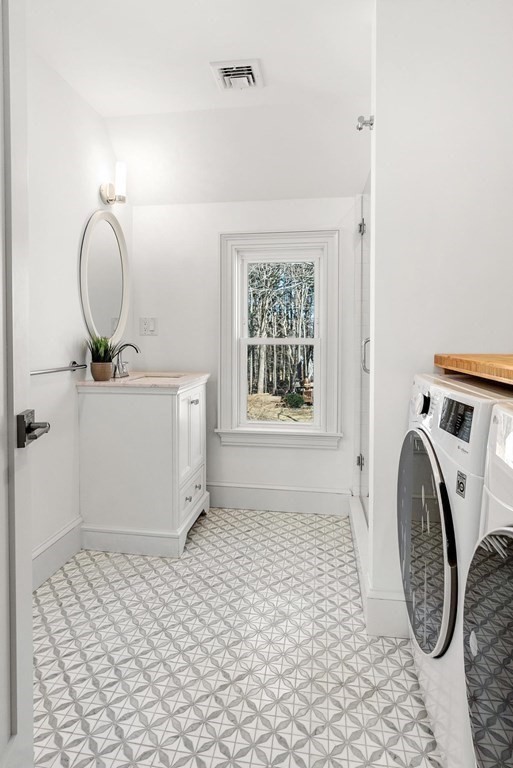 185 Winslow Road Newton, MA 02468 - Photo 15 of 23