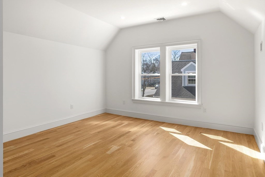 185 Winslow Road Newton, MA 02468 - Photo 16 of 23