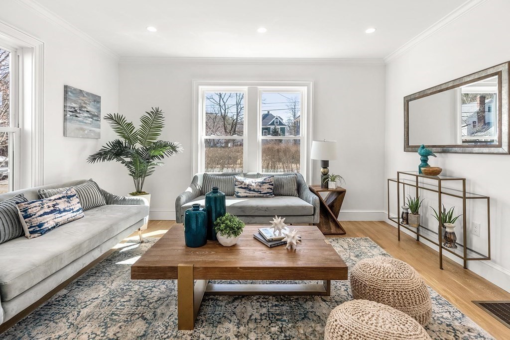 185 Winslow Road Newton, MA 02468 - Photo 2 of 23