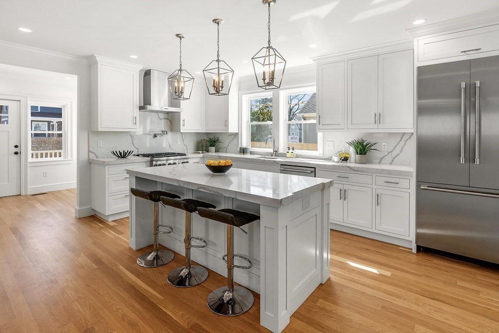 185 Winslow Road Newton, MA 02468 - Photo 5 of 23