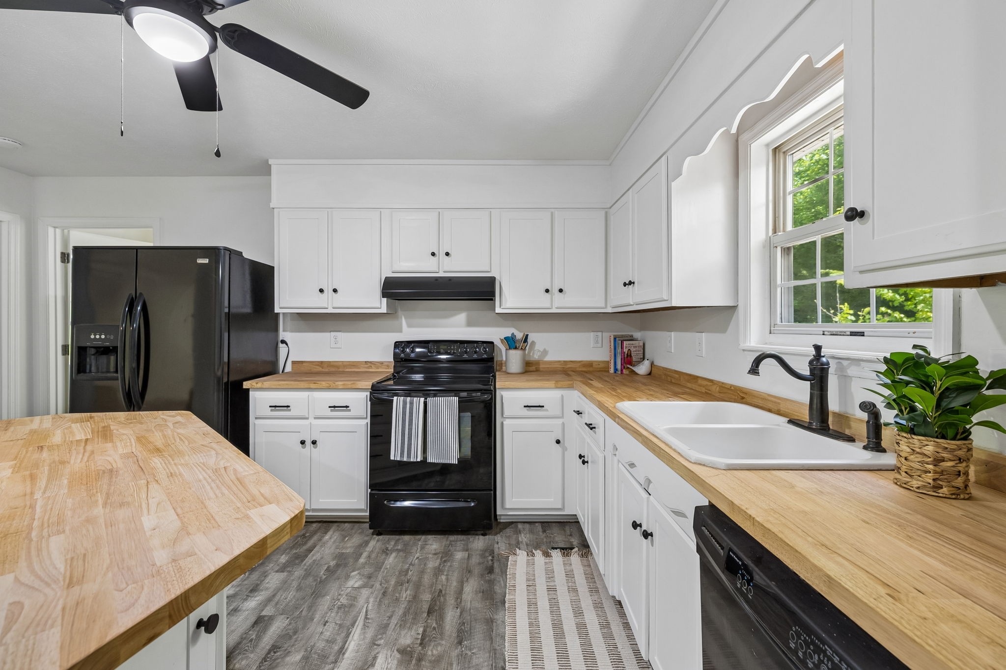 619 Longbranch Road Hohenwald, TN 38462 - Photo 14 of 82 Gallery Image 14