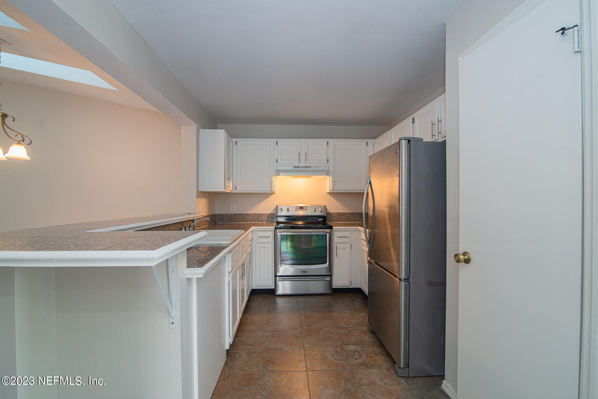 2406 Bitternut Way Jacksonville, FL 32246 - Photo 6 of 29 Kitchen