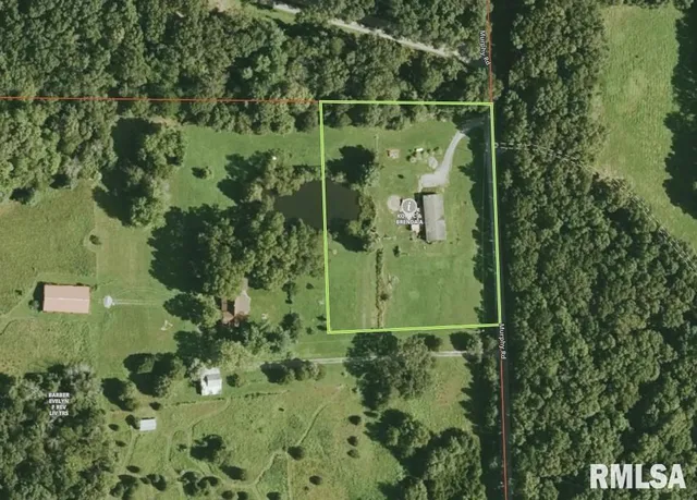 $149,900 | 1925 Murphy Road, Creal Springs, IL 62922