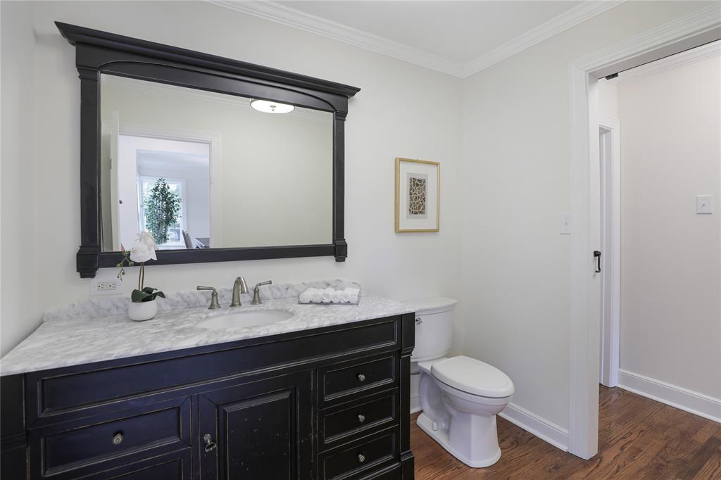 1102 Howell Street McKinney, TX 75069 - Photo 19 of 40 Powder Room / Half Bath on first leve!