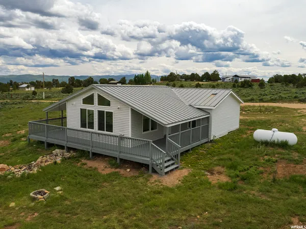 $274,900 | 46250 Bandanna Drive, Fruitland, UT 84027