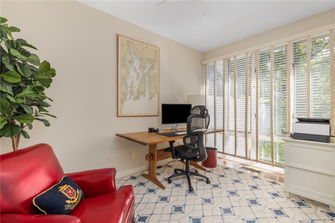 45 Bagy Wrinkle Cove Warren, RI 02885 - Photo 20 of 41