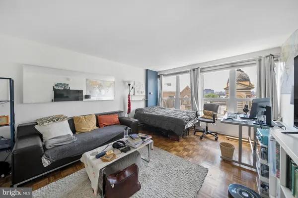 $1,650 | 224-30 West Rittenhouse Square, Unit 715B, Philadelphia, PA 19103