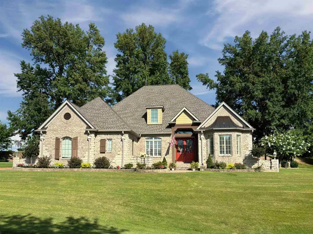 $575,000 | 104 Lochmeade Drive, Atoka, TN 38004