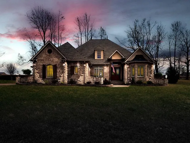 $575,000 | 104 Lochmeade Drive, Atoka, TN 38004