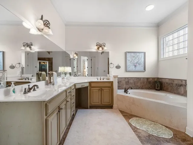 $575,000 | 104 Lochmeade Drive, Atoka, TN 38004