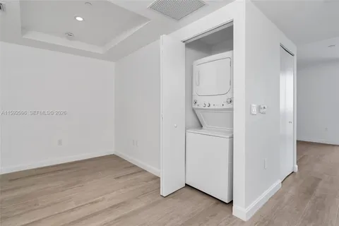 $645,000 | 45 Southwest 9th Street, Unit 3502, Miami, FL 33130