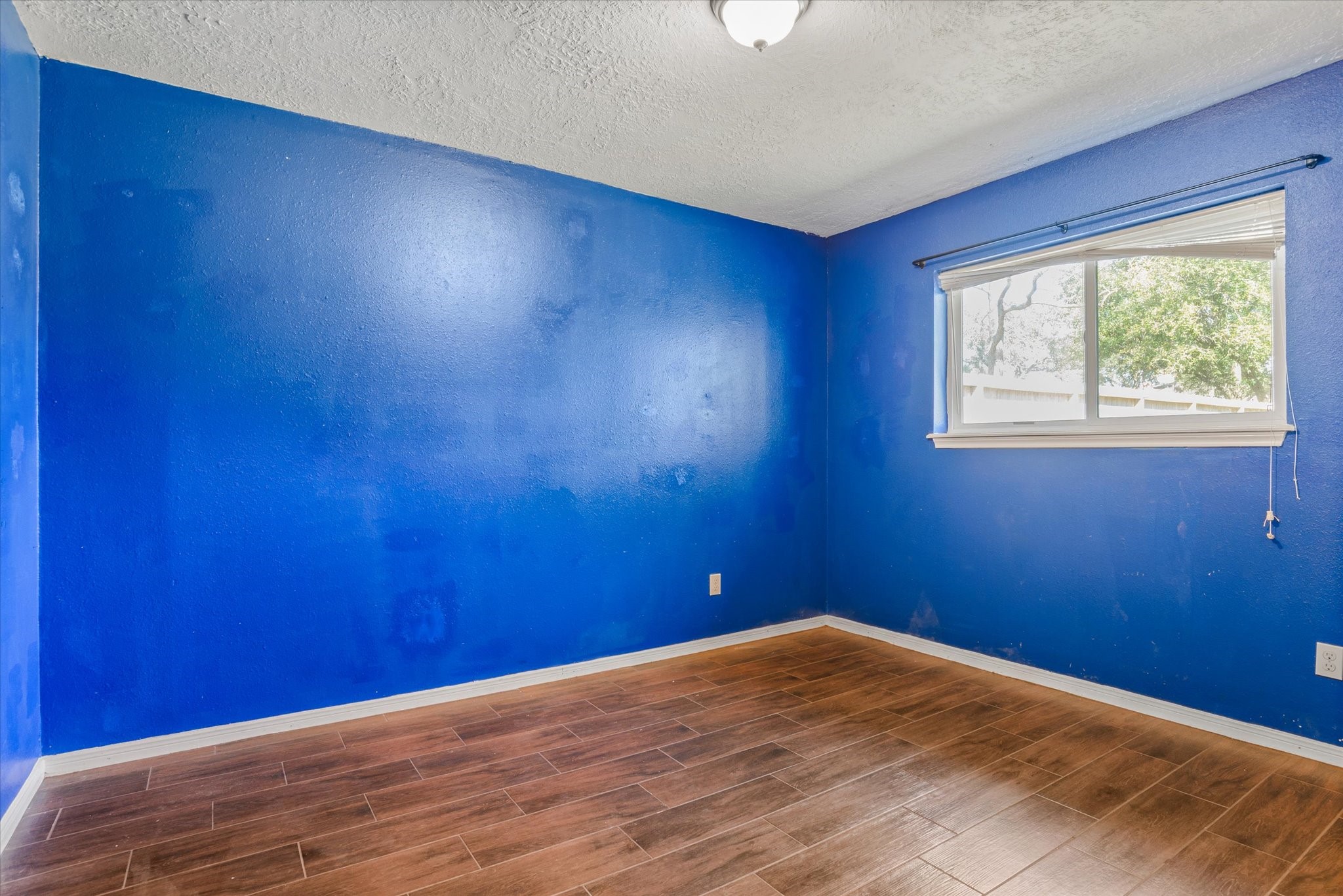 4905 Woodway Avenue Rosenberg, TX 77471 - Photo 21 of 30 a view of empty room with window