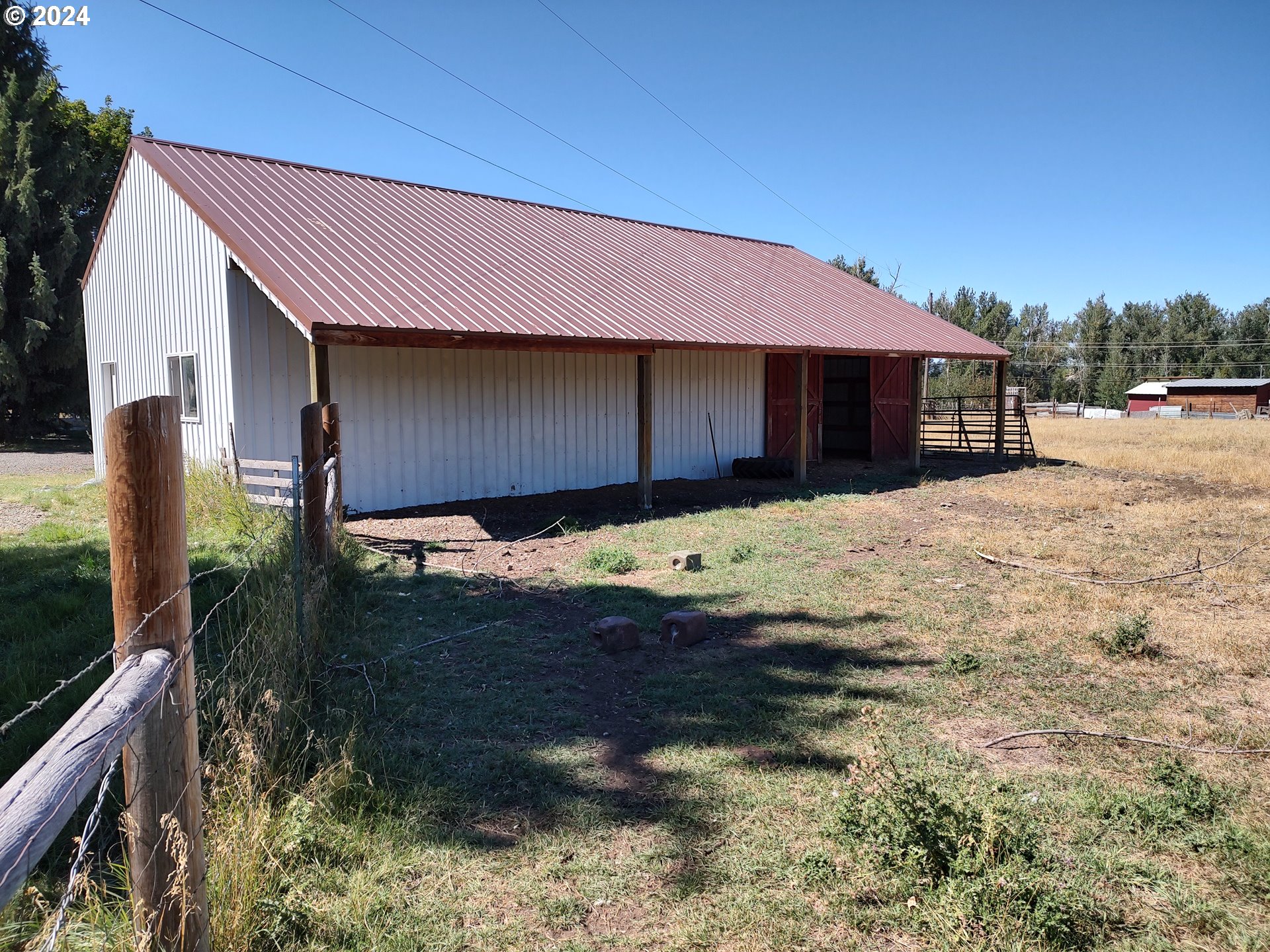 75657 Upper Diamond Lane Wallowa, OR 97885 - Photo 9 of 21 a front view of house with yard