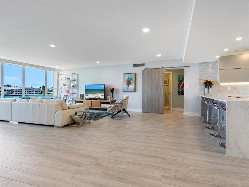 100 Sands Point Road, Unit 305 Longboat Key, FL 34228 - Photo 5 of 65 Gallery Image 5